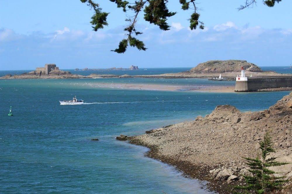 La Mariniere Hotel Restaurant Saint-Malo Bagian luar foto